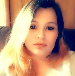 Meet your Posher, Brandi